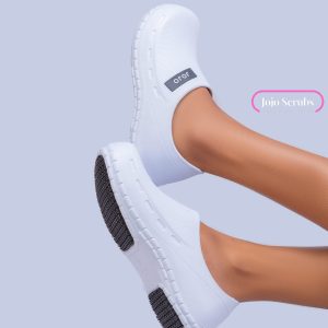 Anti-Slip Theatre Crocs – Surgical Theatre Clogs for Nurses & Doctors in Kenya